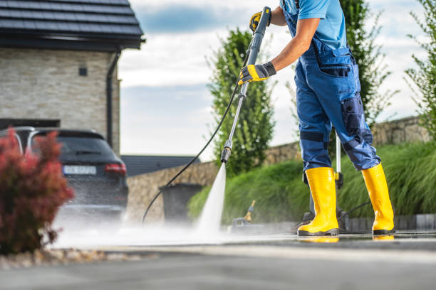 Best Garage Pressure Washing  in Brockway, PA